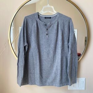 Banana Republic Men’s long sleeve